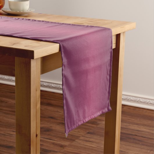 Plum Fade Mulberry Runner Korte Tafelloper (Voorbeeld)