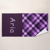 Plum moderne violet Plaid Monogram serviette de ba (Serviette de bain)