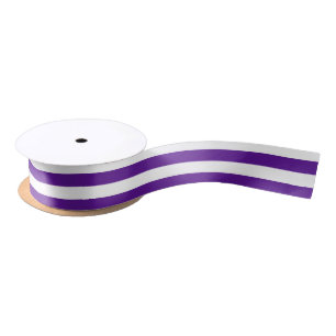 Plum Paars and White Horizontal Stripes Lint