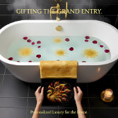 Plumage d'or : Majestic Peacock