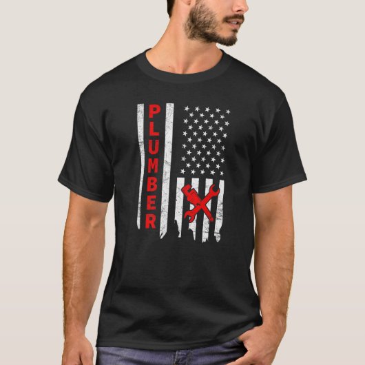 Plumber USA Flag Pipe WFrench Tradesman plumbing P T-shirt (Voorkant)