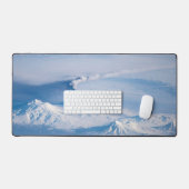 Plume Émanant Du Volcan Kliuchevskoi. (Clavier et souris)