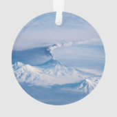 Plume Émanant Du Volcan Kliuchevskoi. (dos)