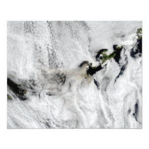 Plume uit Okmok Volcano, Aleutian Islands 2 Foto Afdruk