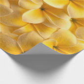 Plumeria Flower Yellow Cadeaupapier (Hoek)