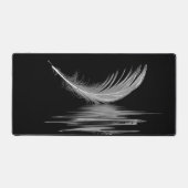 Plumes blanches avec réflexion de l'eau (Recto)