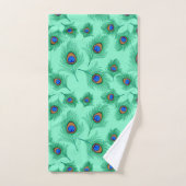 Plumes de paon turquoise sur Aqua clair (Serviette à main)