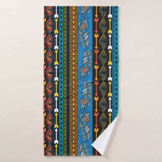 Plumes ethniques : Broderie Boho Chic (Serviette de bain)