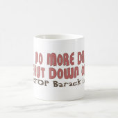 Plus de drame, n'a arrêté la tasse d'Obama (Centre)