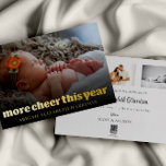 Plus de joie cette année Nouveau bébé photo carte<br><div class="desc">Cet élégant faire-part de naissance de noël photo sera la meilleure façon de vous annoncer que vous avez ajouté plus de joie cette année. L'avant de la carte comporte un élégant texte et une photo en feuille d'or. Tout le texte au verso de la carte peut être customisé avec toutes...</div>