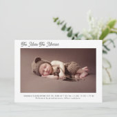 Plus le faire-part de naissance des vacances est p (Debout devant)