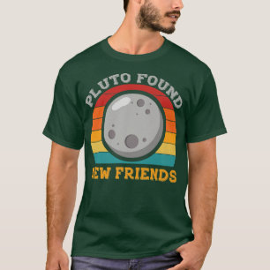 Pluto heeft nieuwe vrienden op het gebied van de z t-shirt