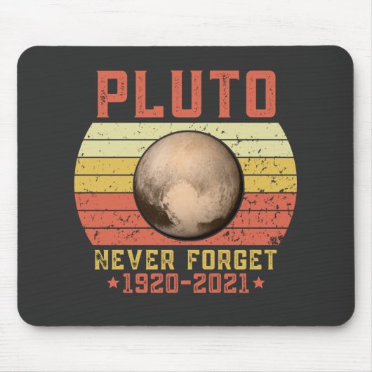 pluto NEVER FORGET Muismat (Voorkant)
