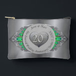 Pochette À Accessoires 20e anniversaire du Mariage Emerald & Platinum<br><div class="desc">N'aimera-t-elle pas cet emblème orné,  platine,  émeraude marquant votre jalon ! Et sur sa poche accessoire,  elle sera tout simplement ravie :)</div>
