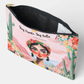 Pochette À Accessoires Autonomisation en fleurs : Monogramme personnalisé (Ouvrir)