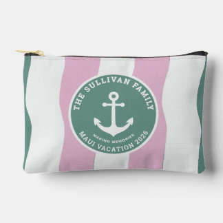 Pochette À Accessoires Badge de vacances familiales personnalisé vert sau