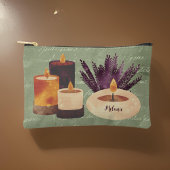 Pochette À Accessoires Bougies Spas violettes et monogramme d'olive de la