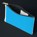 Pochette À Accessoires Calendrier<br><div class="desc">Apportez la beauté de l'extérieur dans votre maison avec cette image enchanteresse d'un ciel bleu dynamique et d'une dispersion de nuages blancs moelleux. L'atmosphère paisible et apaisante de cette scène ravira vos esprits et créera un sentiment d'harmonie dans n'importe quel environnement.</div>