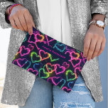 Pochette À Accessoires Coloré Moderne Fille Néon Amour Coeur Personnalisé<br><div class="desc">Colorful Modern Girly Neon Love Heart Nom personnalisé Sac cosmétique Sac de toilette Accessoire Pouch dispose d'un coeur d'amour néon coloré motif en rose,  vert,  bleu et jaune. Parfait pour retourner à l'école,  les sports,  la salle de sport,  les voyages et plus encore. Conçu par ©2023 Evco Studio www.zazzle.com/store/evcostudio</div>