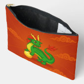 Pochette À Accessoires Dragon Chinois Vert sur Fond Rouge (Ouvrir)