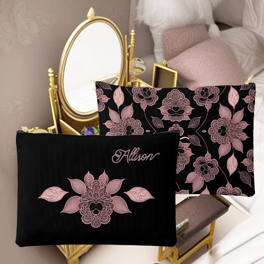 Pochette À Accessoires Élégant rose sur dentelle noire dans le style vint