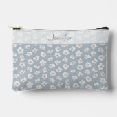 Pochette À Accessoires Fleurs de cerise sur bleu clair avec nom (Recto)