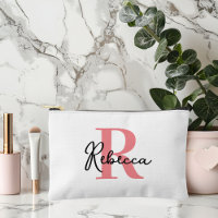 Maquillage personnalisé de la fête de naissance in