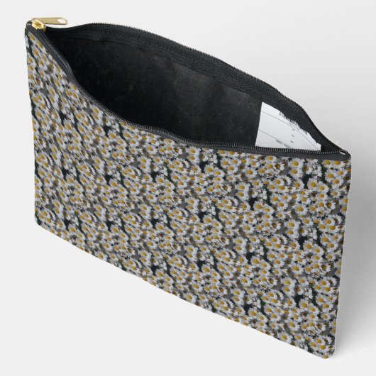 Pochette À Accessoires Marguerite blanche (Ouvrir)