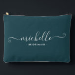 Pochette À Accessoires Mini Gemstone Green Porte-mère personnalisée<br><div class="desc">Voici notre chic minimaliste Gemstone Green Personnalisé Bridesmaid Accessory Pouch, un cadeau élégant et polyvalent conçu pour célébrer vos demoiselles d'honneur dans l'élégance. Cette poche accessoire est l'exemple du chic moderne, parfait pour toutes les occasions, des propositions de demoiselle d'honneur aux douches nuptiales. Conçu dans un style minimaliste, ce sac...</div>