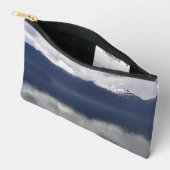 Pochette À Accessoires Misty Alaskan Sea dans les tons bleu (Ouvrir)
