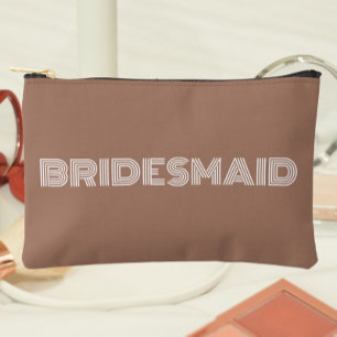 Pochette À Accessoires Mocha Moderne Typographie Mariage Bridesmaid