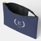 Pochette À Accessoires Monogramme de Laurel Crest (Ouvrir)