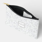 Pochette À Accessoires Monogramme floral gris-blanc doux (Ouvrir)
