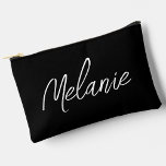 Pochette À Accessoires Monogramme Nom Élégant Moderne Minimaliste Noir<br><div class="desc">Monogramme Nom Elégant Moderne Minimaliste Noir Accessoire Pouch. Personnalisez avec élégance votre nom personnalisé.</div>