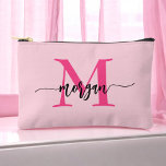 Pochette À Accessoires Monogramme rose chaud Nom de la fille Script<br><div class="desc">Organisez vos articles essentiels en style avec notre Pouch Accessoire pour Fille de Monogramme Hot Pink ! Doté d'un design rose chaud audacieux, ce sac est personnalisé avec votre nom dans une police de script élégante pour une touche personnalisée chic. Parfait pour stocker des cosmétiques, papeterie ou petits accessoires, il...</div>