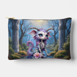 Pochette À Accessoires Moonlit Bones – Gardien des Rêves Oubliés.