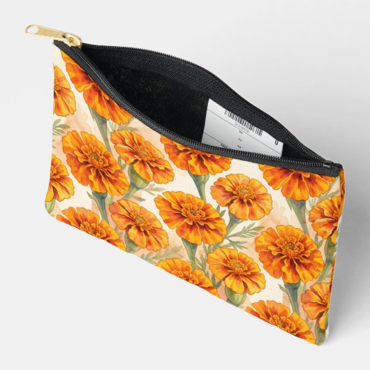 Pochette À Accessoires Orange marigold flowers pattern (Ouvrir)
