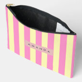 Pochette À Accessoires Personalized Sweet Pastel Pink and Yellow Stripe (Ouvrir)