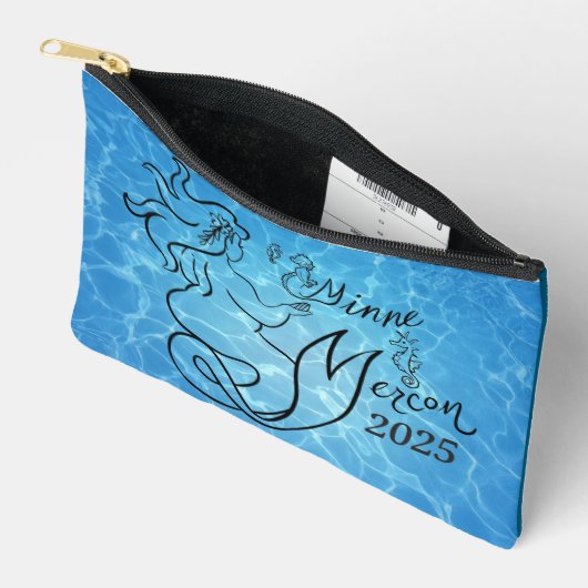 Pochette À Accessoires Petite poche accessoire - logo MNMerCon 2025 water (Ouvrir)