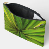 Pochette À Accessoires Pluie matinale sur la moelle à vis Imprimer Coupe  (Ouvrir)