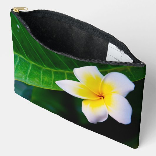 Pochette À Accessoires Plumerias (Ouvrir)