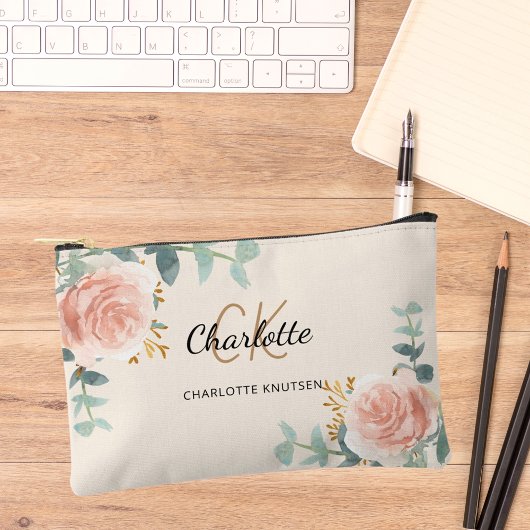 Pochette À Accessoires Rose or fleurie crème nom monogramme