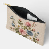 Pochette À Accessoires Roses Brodées Blush & Bleu (Ouvrir)