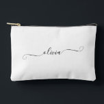 Pochette À Accessoires Script moderne minimaliste Ajouter un nom personna<br><div class="desc">Un sac accessoire chic de style minimaliste. Peut être utilisé comme sac cosmétique. Grand accessoire pour voyager. Un cadeau parfait pour la servante, les amis et la famille.</div>