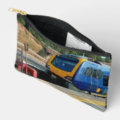 Pochette À Accessoires Train bleu et jaune (Ouvrir)