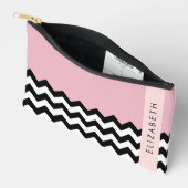 Pochette À Accessoires Zigzag noir et blanc, Chevron, rose, Votre nom (Ouvrir)
