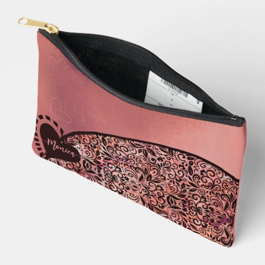 Pochette d'accessoires pour motif rose pâle (Ouvrir)