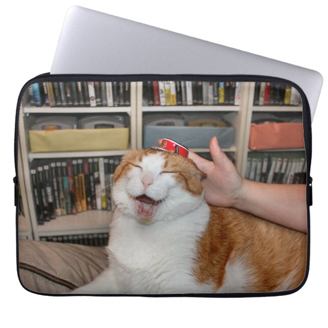 Podgy Scarlett Laptop Sleeve (Voorkant)