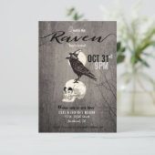 Poe Raven Halloween Party Invitation (Debout devant)