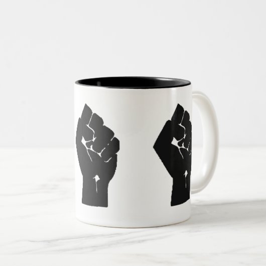 Poing Mug (Devant droit)